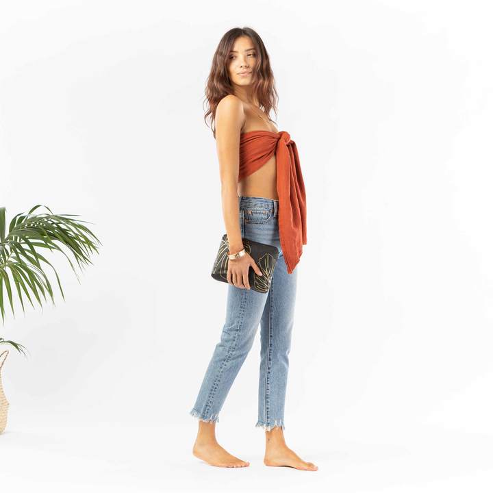 Lānai Small Pouch / Gold & Black Aloha Collection