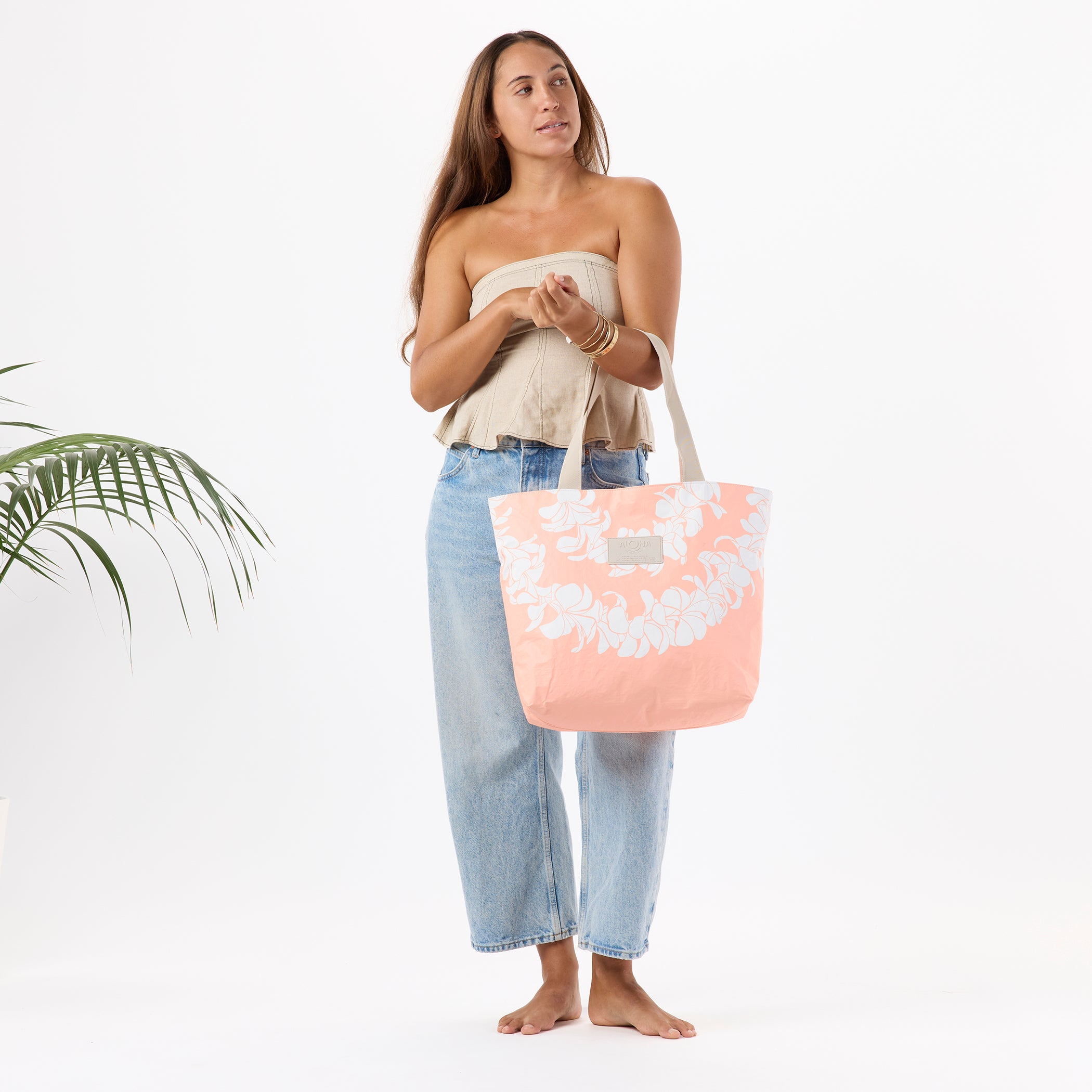 Plumeria Lei Day Tripper / Peachy