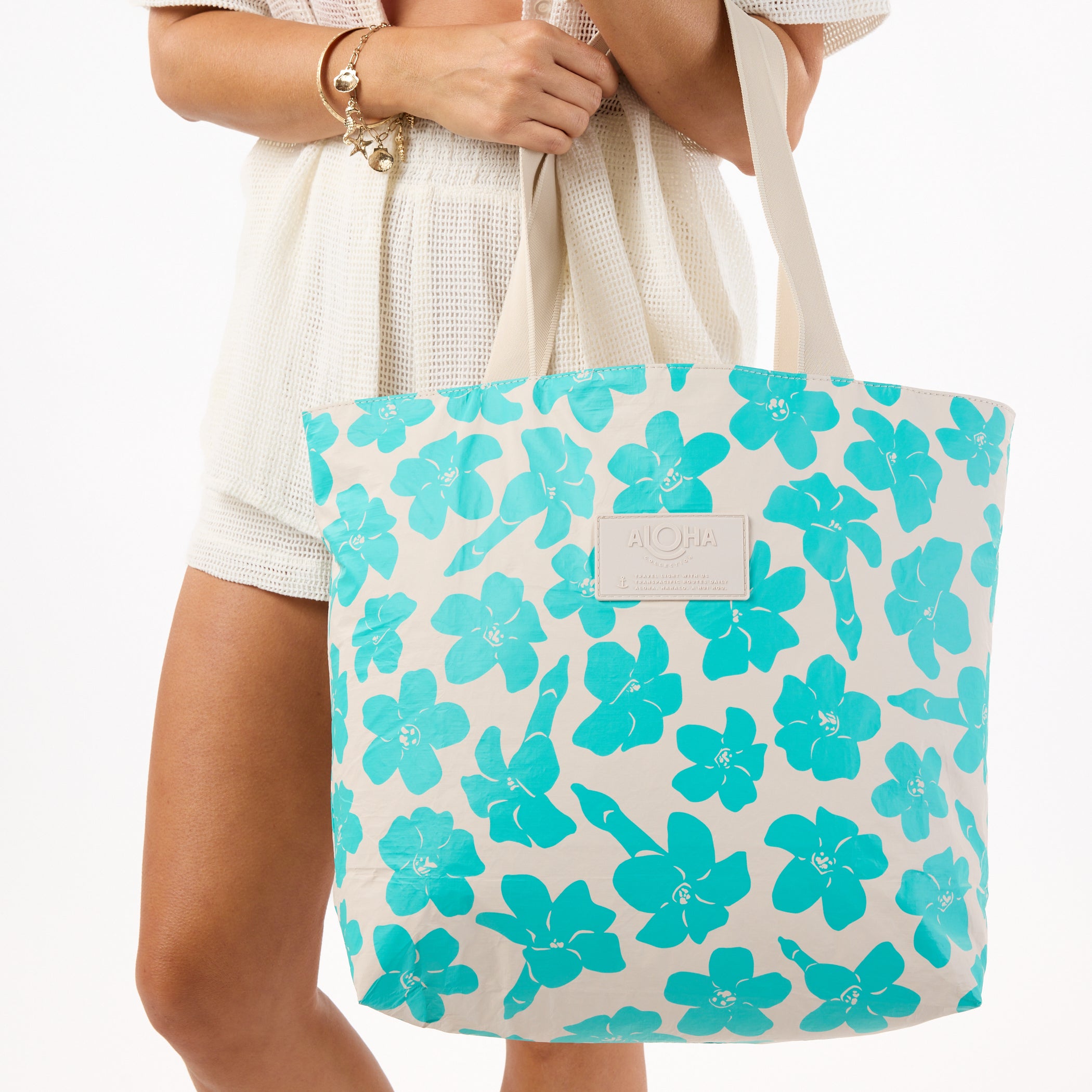 Puakenikeni Day Tripper / Blue Lagoon & Sandstone Aloha Collection