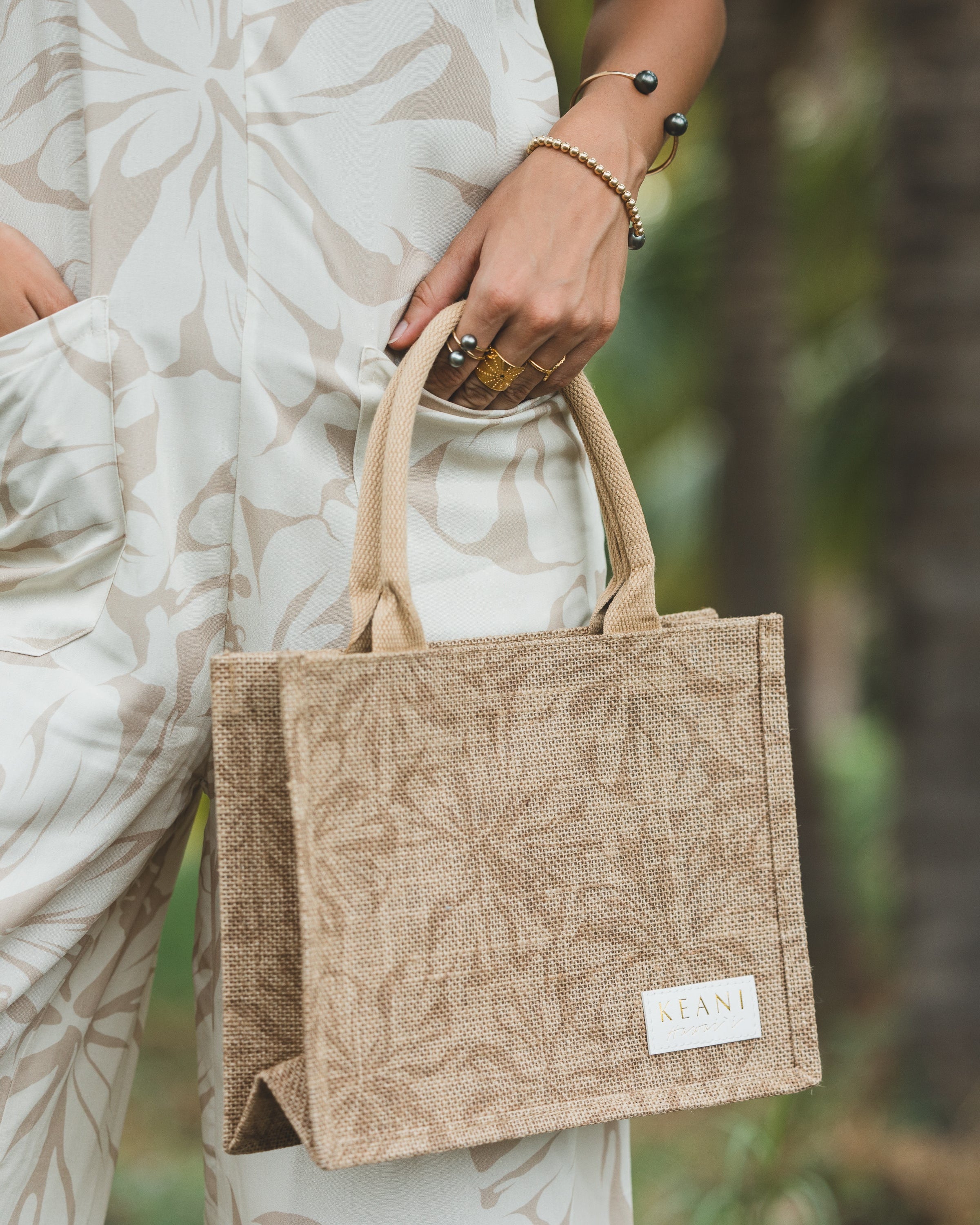 Keani Hawai'i Hibiscus Jute Bag / Small KEANI HAWAI`I