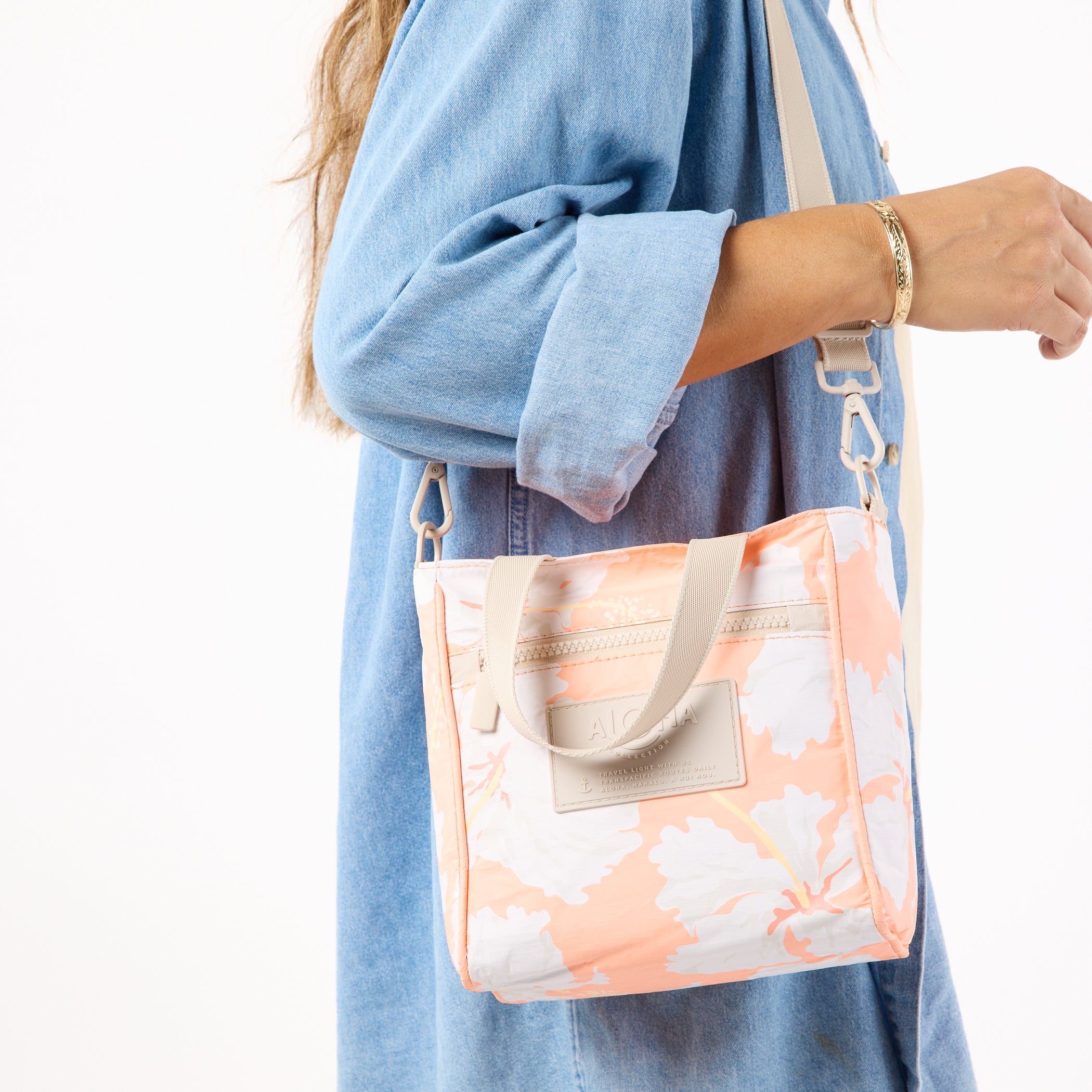Tahaa Crossbody / Peachy Aloha Collection