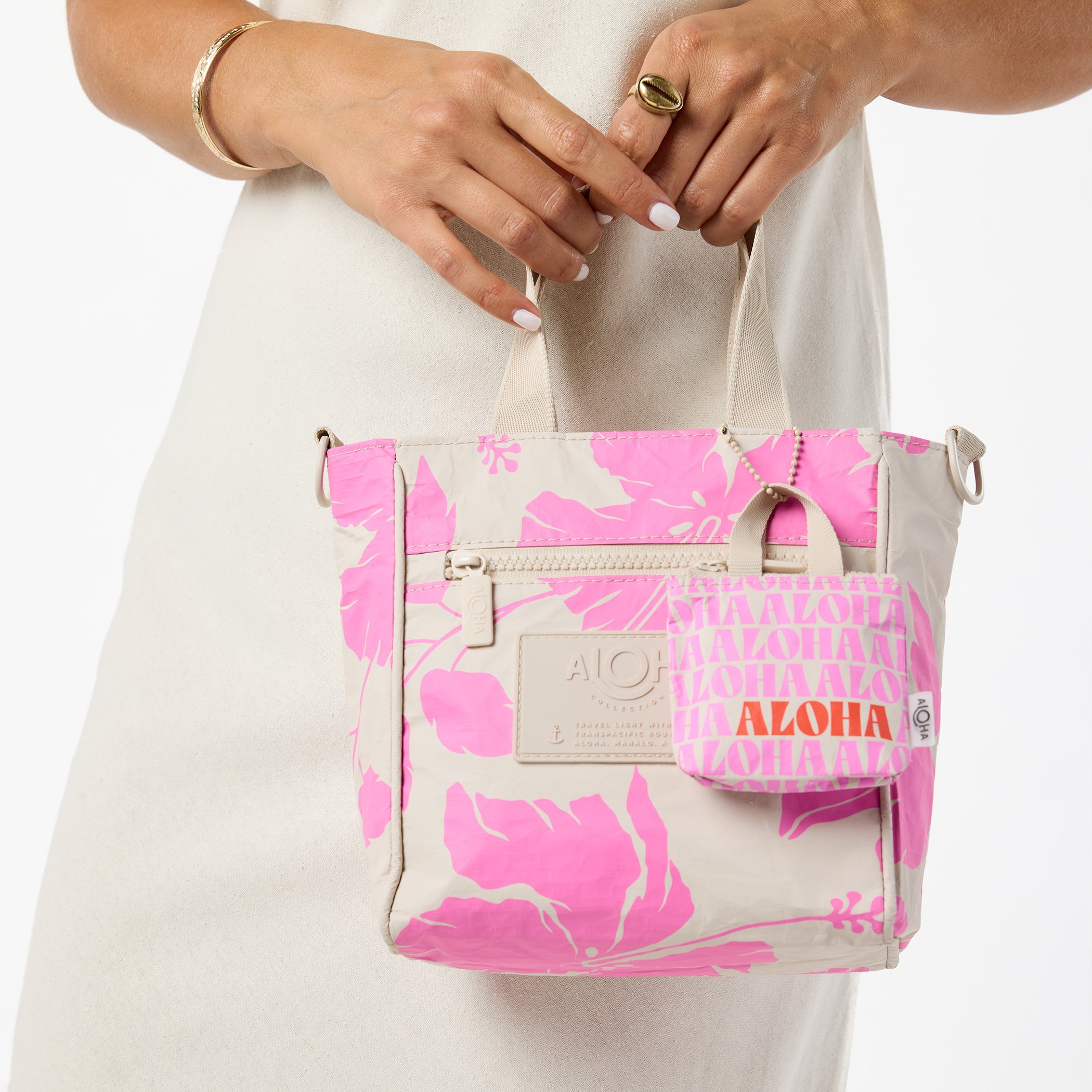 Salina Crossbody / Fruit Punch & Sandstone Aloha Collection