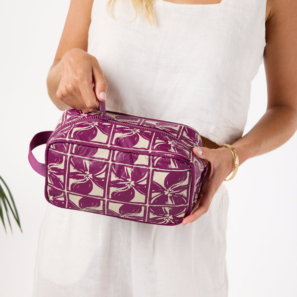Lattice Dopp Kit / Sandstone & Plum Aloha Collection