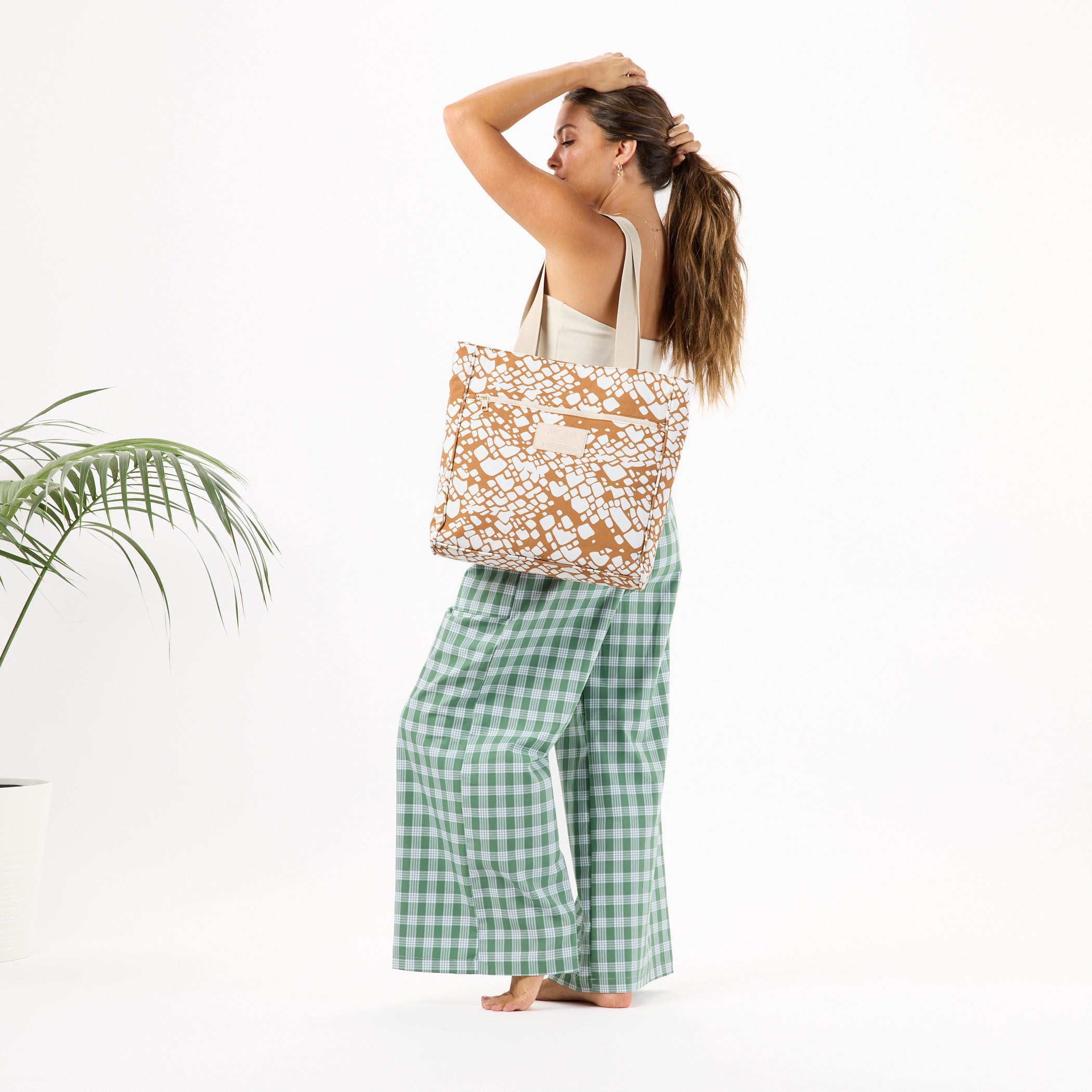 Textile Cone Daily Tote / Brown Sugar Aloha Collection