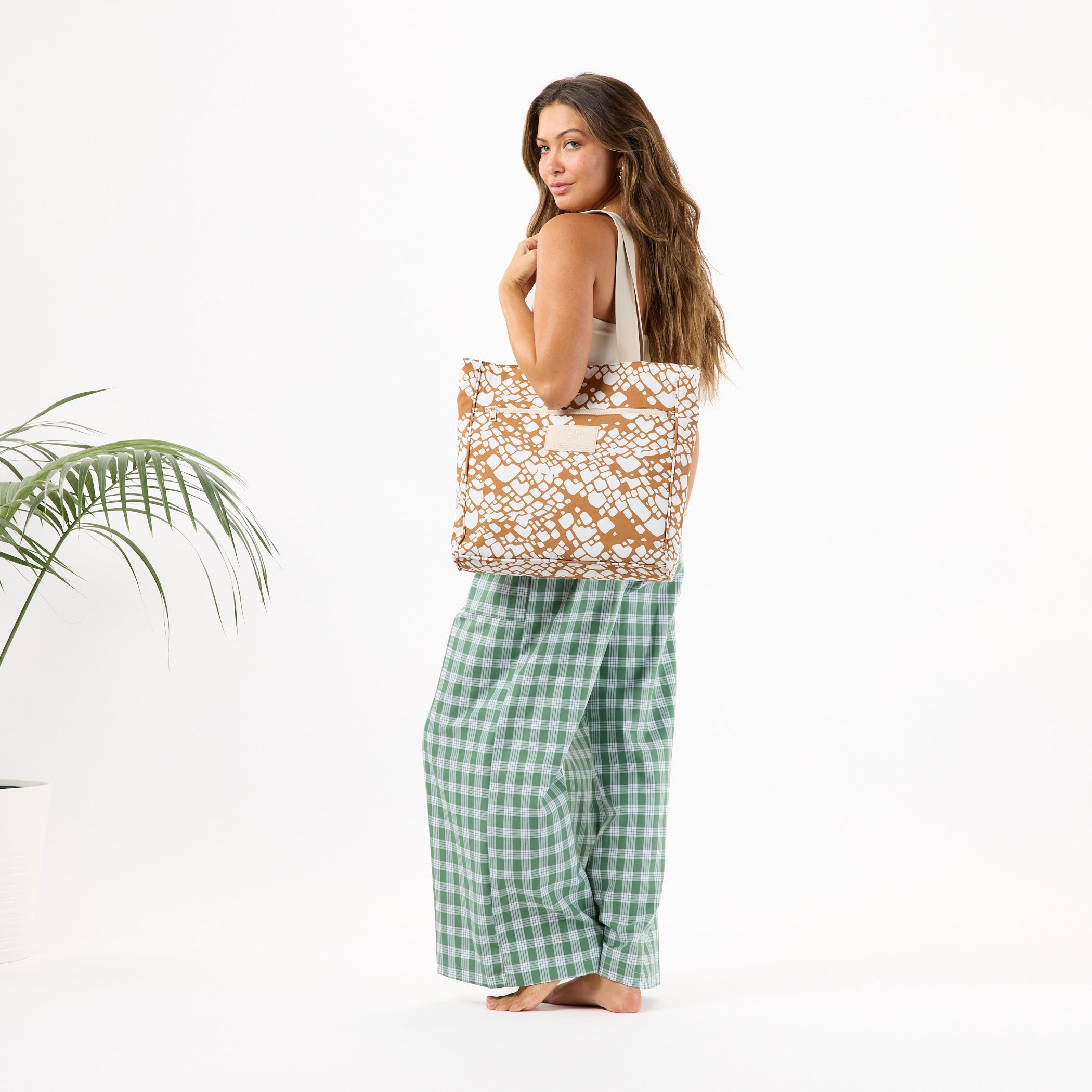 Textile Cone Daily Tote / Brown Sugar Aloha Collection