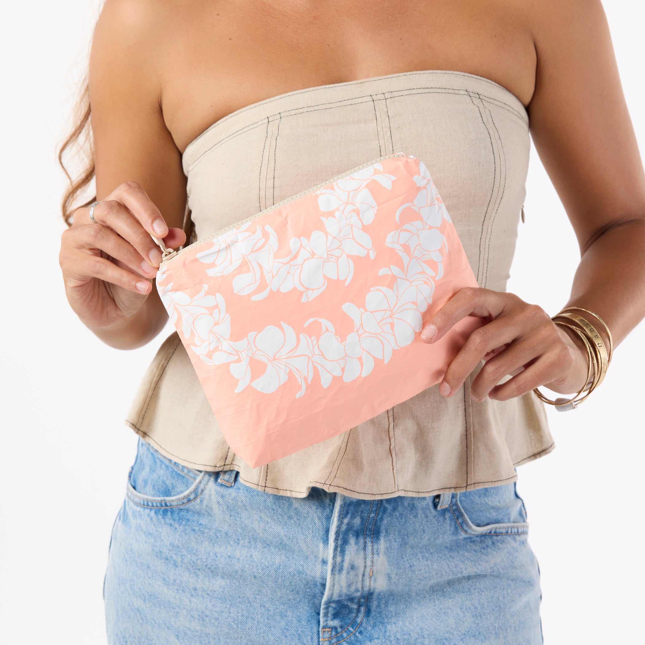 Plumeria Lei Small Pouch / Peachy - KEANI HAWAI`I