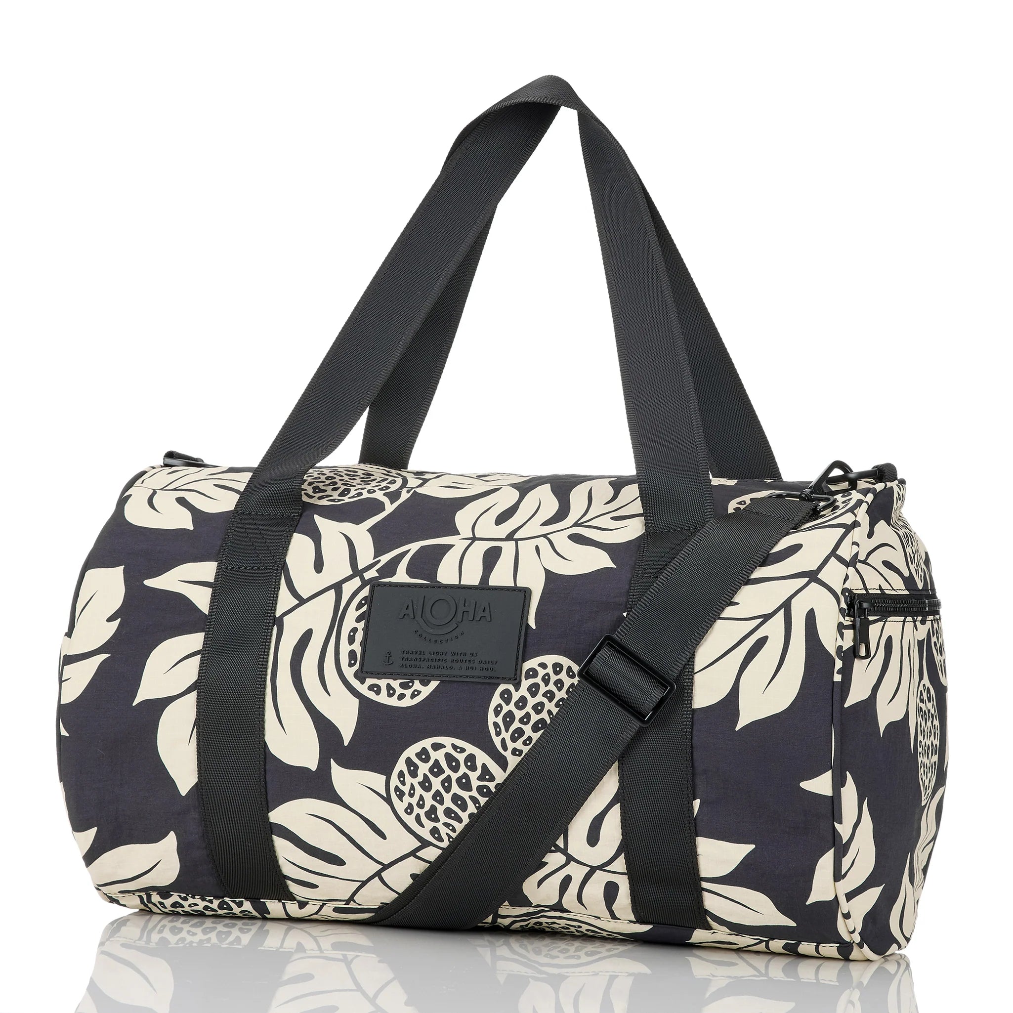Holomua Sporty Duffle / Sandstone & Black Aloha Collection